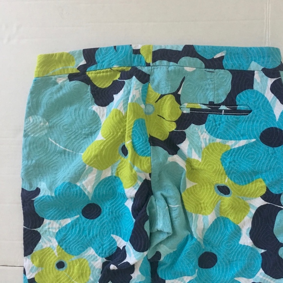 Lilly Pulitzer Textured Cotton Cropped Pants - Picture 7 of 7